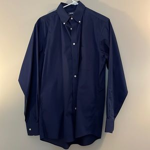 IZOD Button-down collar, long sleeve dress shirt. 15–15 and 1/2, 34,35.